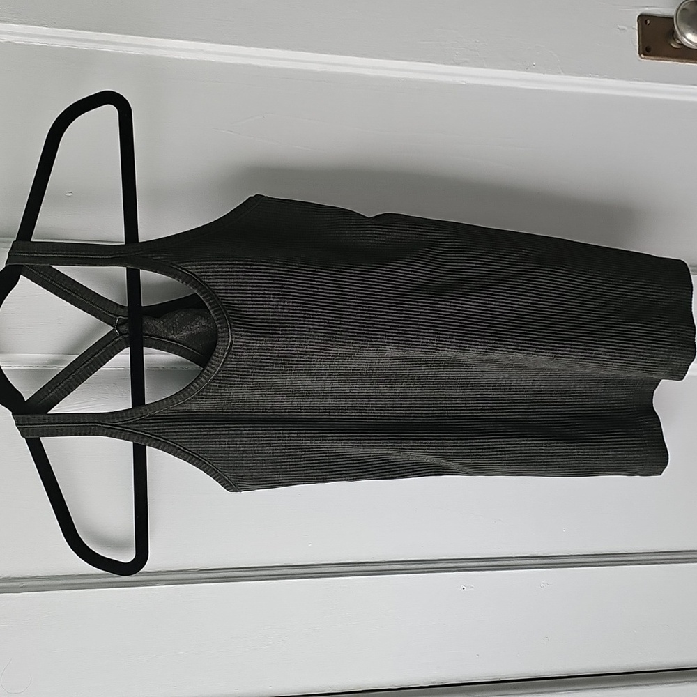 Lululemon Built in bra Ribbed Tank